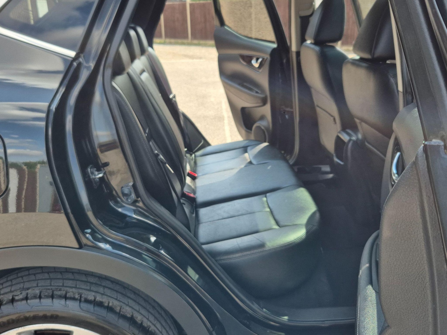 Used Nissan Qashqai 2014 for sale - 76992963: Photo 32