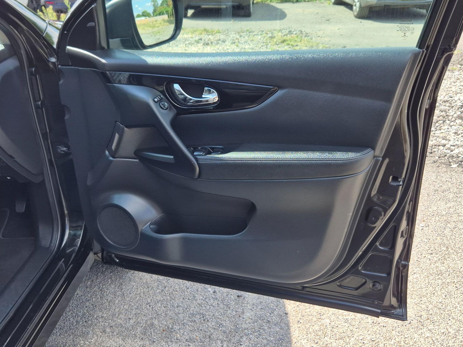 Used Nissan Qashqai 2014 for sale - 76992963: Photo 33