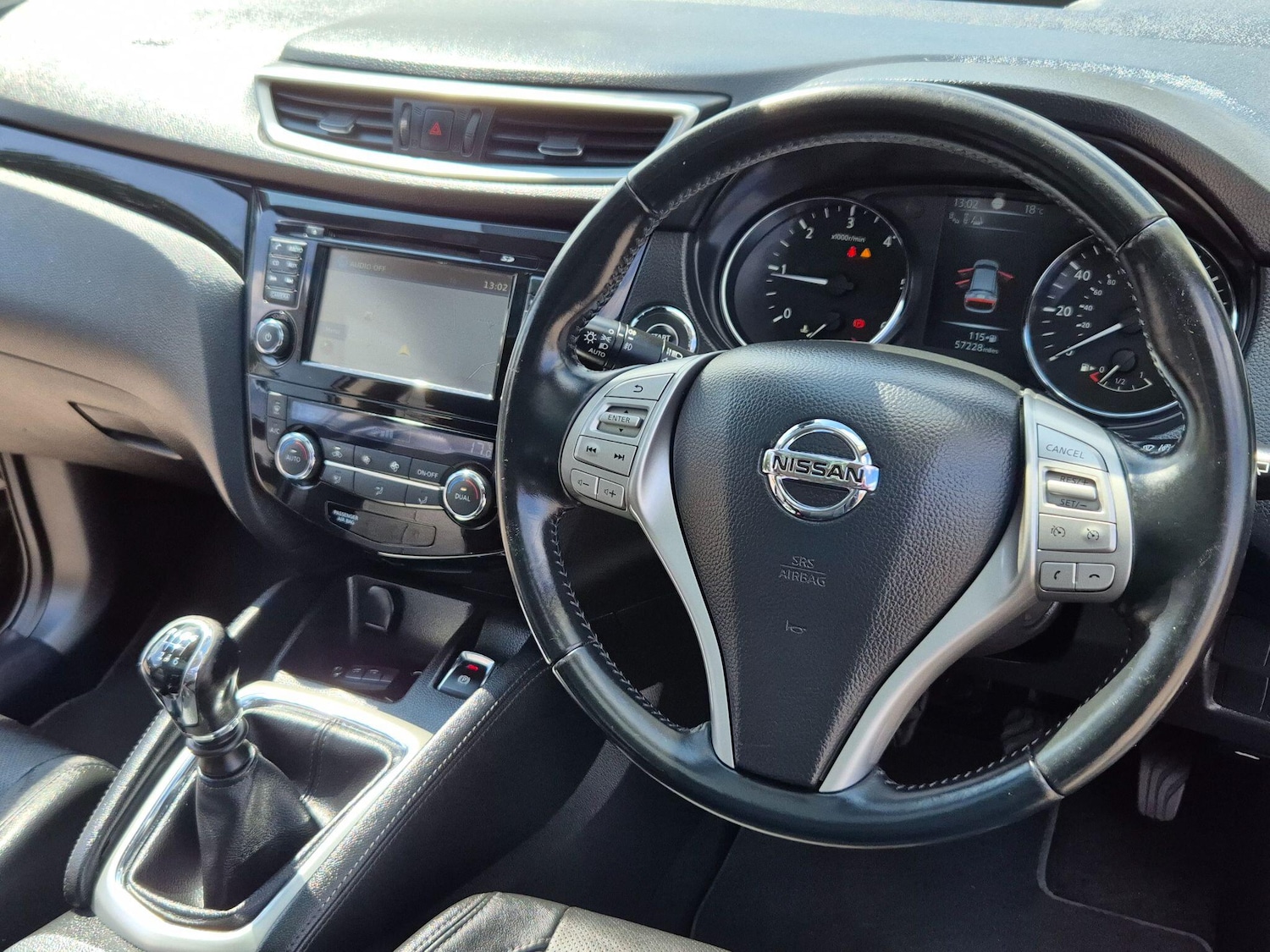 Used Nissan Qashqai 2014 for sale - 76992963: Photo 35