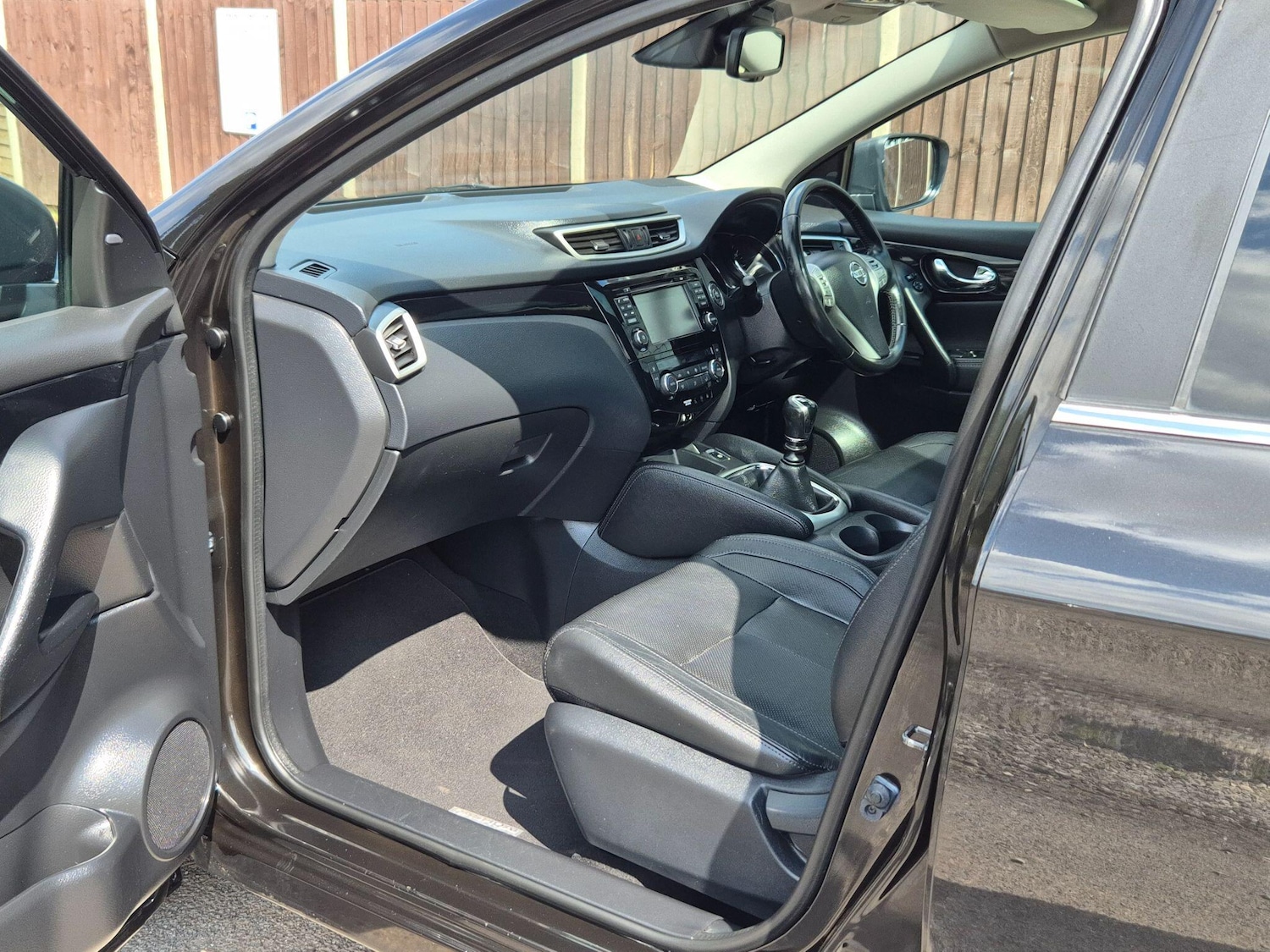 Used Nissan Qashqai 2014 for sale - 76992963: Photo 47