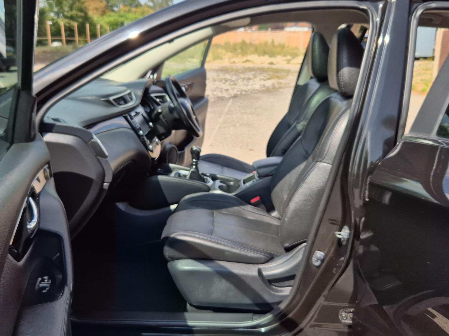 Used Nissan Qashqai 2014 for sale - 76992963: Photo 9