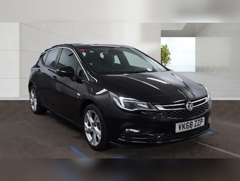 Used Vauxhall Astra 2018 for sale - 78100641: Photo