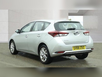 Used Toyota Auris 2017 for sale - 78601406: Photo
