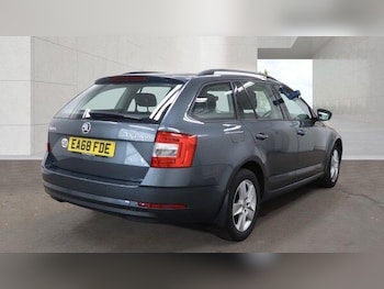 Used Skoda Octavia 2018 for sale - 79540630: Photo