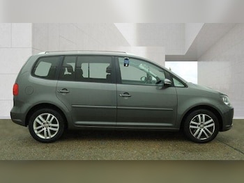 Used Volkswagen Touran 2015 for sale - 78504691: Photo
