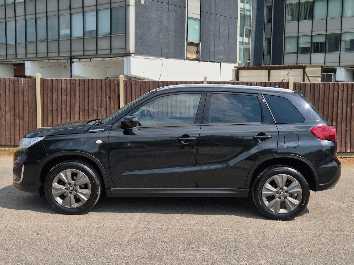 Used Suzuki Vitara 2019 for sale - 76996489: Photo 4