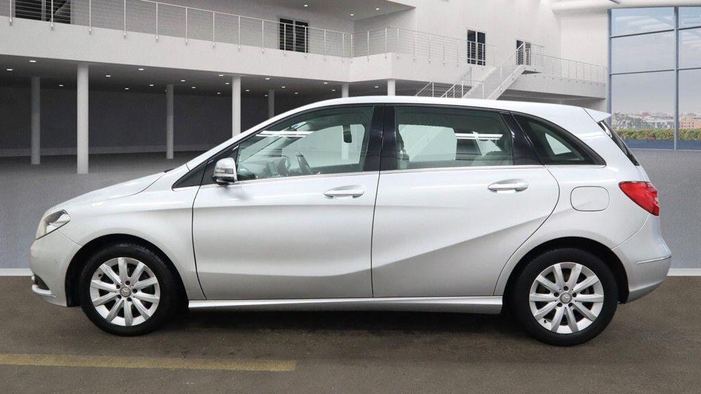 Used Mercedes-Benz B Class 2013 for sale - 77784201: Photo 11