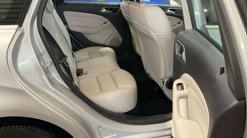 Used Mercedes-Benz B Class 2013 for sale - 77784201: Photo 8