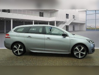Used Peugeot 308 2016 for sale - 78842535: Photo