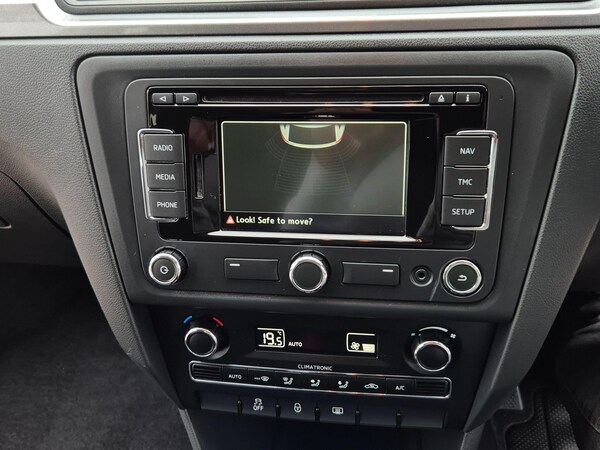 Used Skoda Rapid Spaceback 2015 for sale - 76226224: Photo 33