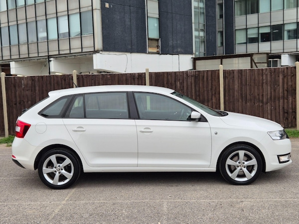 Used Skoda Rapid Spaceback 2015 for sale - 76226224: Photo 3