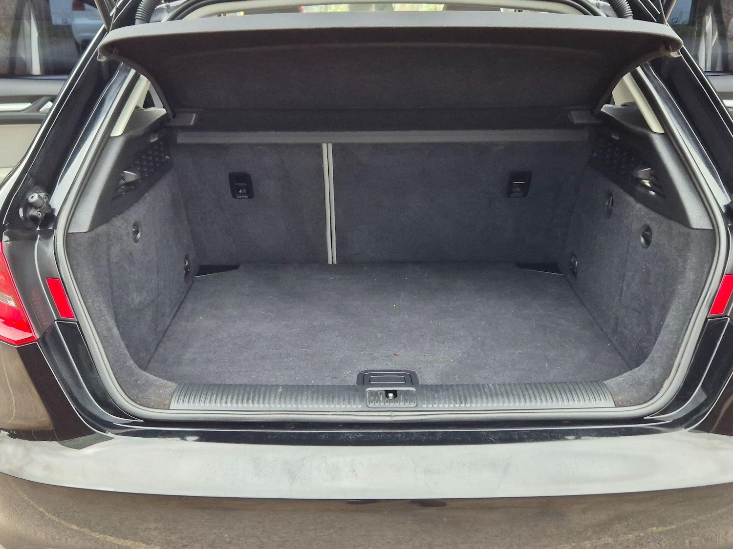 Vehicle 28