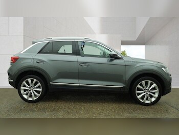 Used Volkswagen T-Roc 2020 for sale - 78763272: Photo
