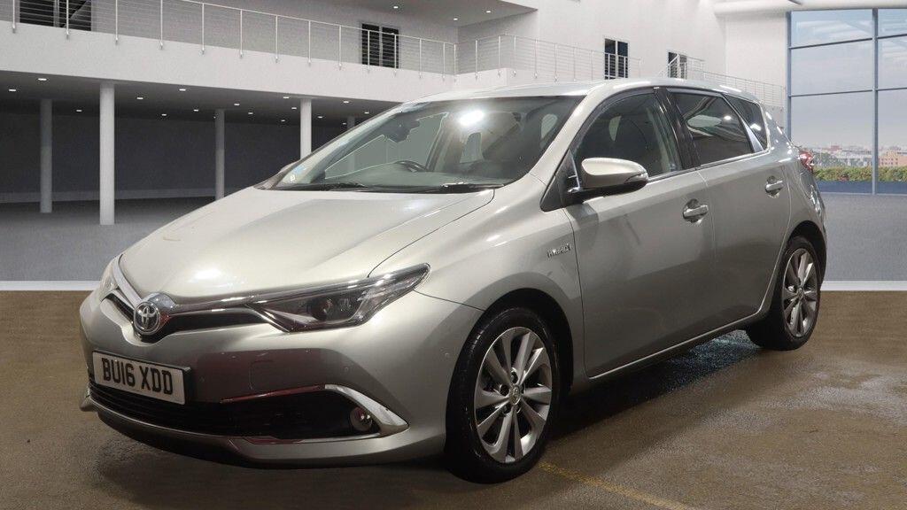 Used Toyota Auris 2016 for sale - 76850428: Photo 2