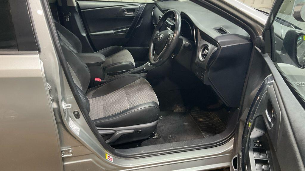 Used Toyota Auris 2016 for sale - 76850428: Photo 7