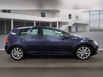 Used Volkswagen Golf 2016 for sale - 77202640: Photo