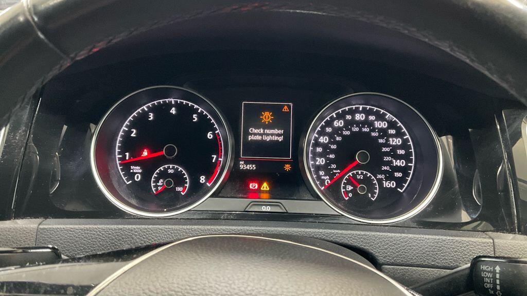 Used Volkswagen Golf 2016 for sale - 77202640: Photo 5