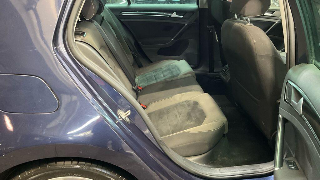 Used Volkswagen Golf 2016 for sale - 77202640: Photo 8