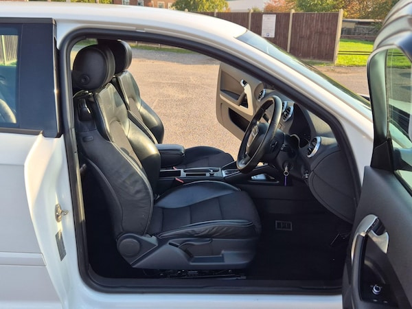 Used Audi A3 2012 for sale - 76226683: Photo 10