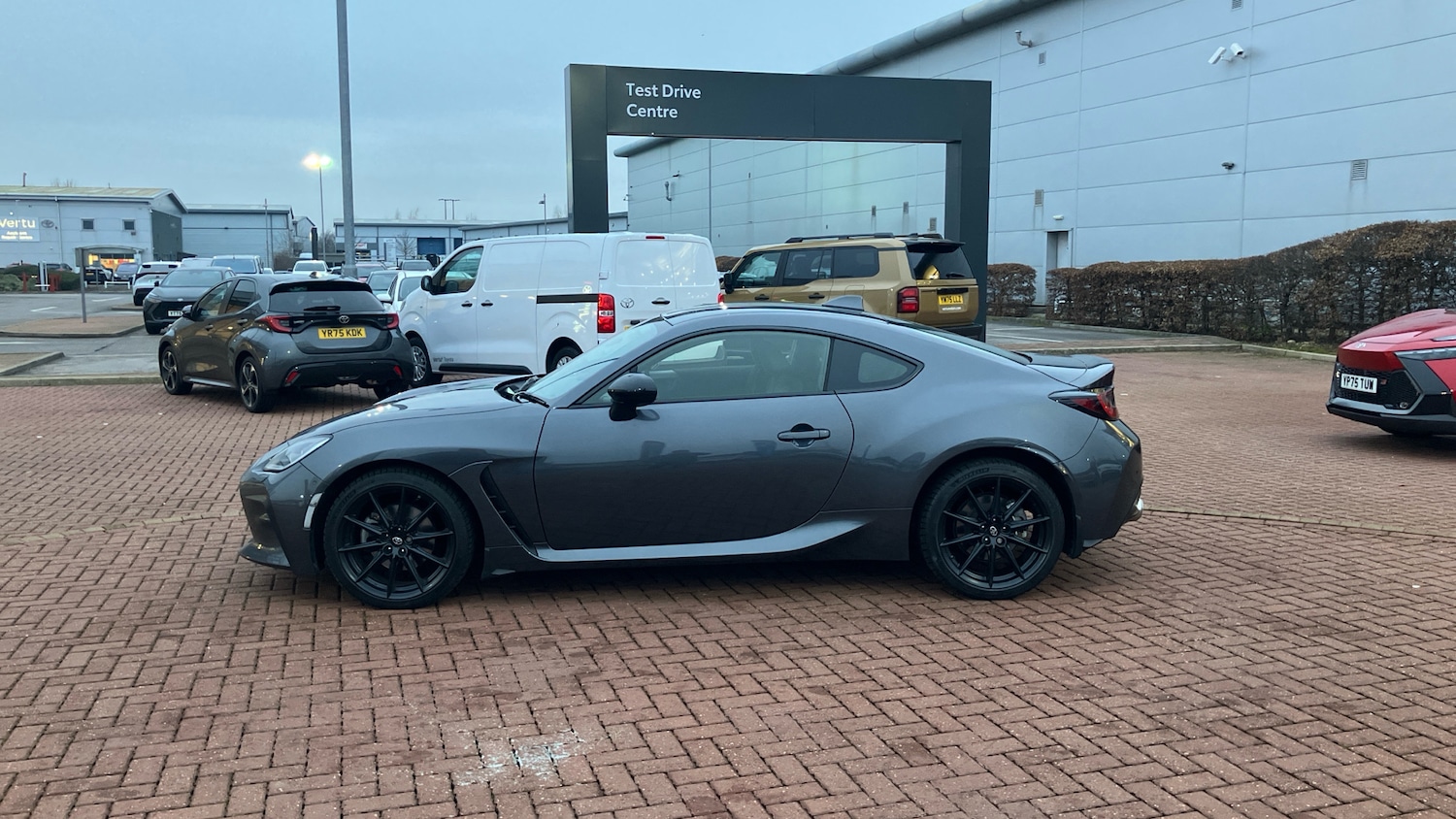 Used Toyota GR86 2023 for sale - 77138468: Photo 17