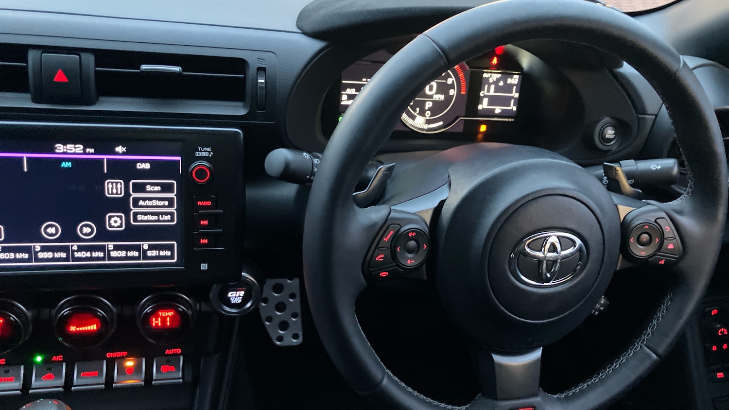 Used Toyota GR86 2023 for sale - 77138468: Photo 8