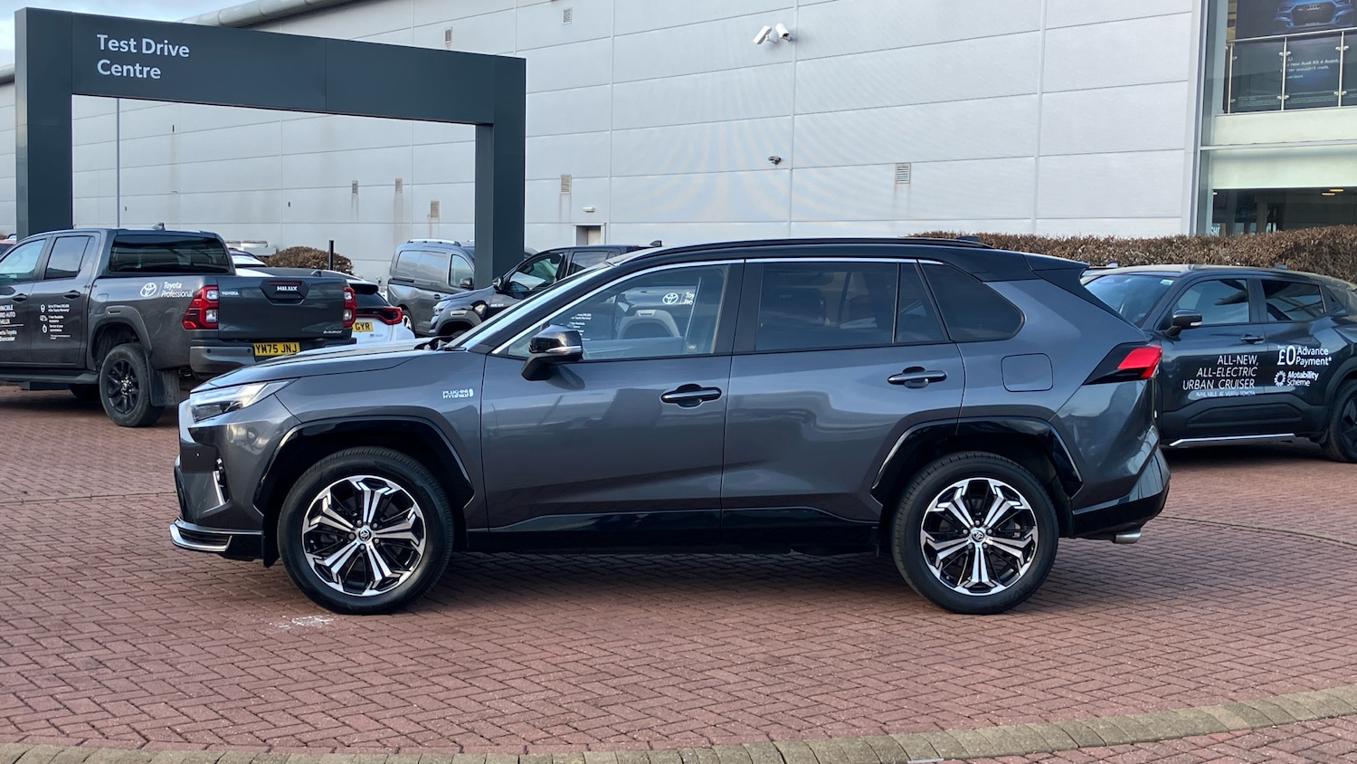 Used Toyota RAV4 2023 for sale - 77678622: Photo 17