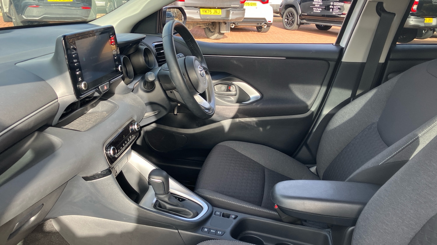 Used Toyota Yaris 2023 for sale - 77640500: Photo 10