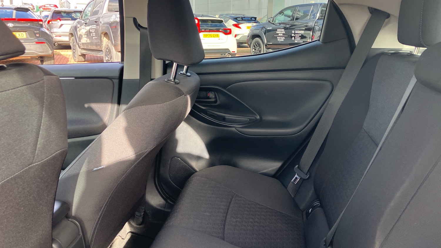 Used Toyota Yaris 2023 for sale - 77640500: Photo 13