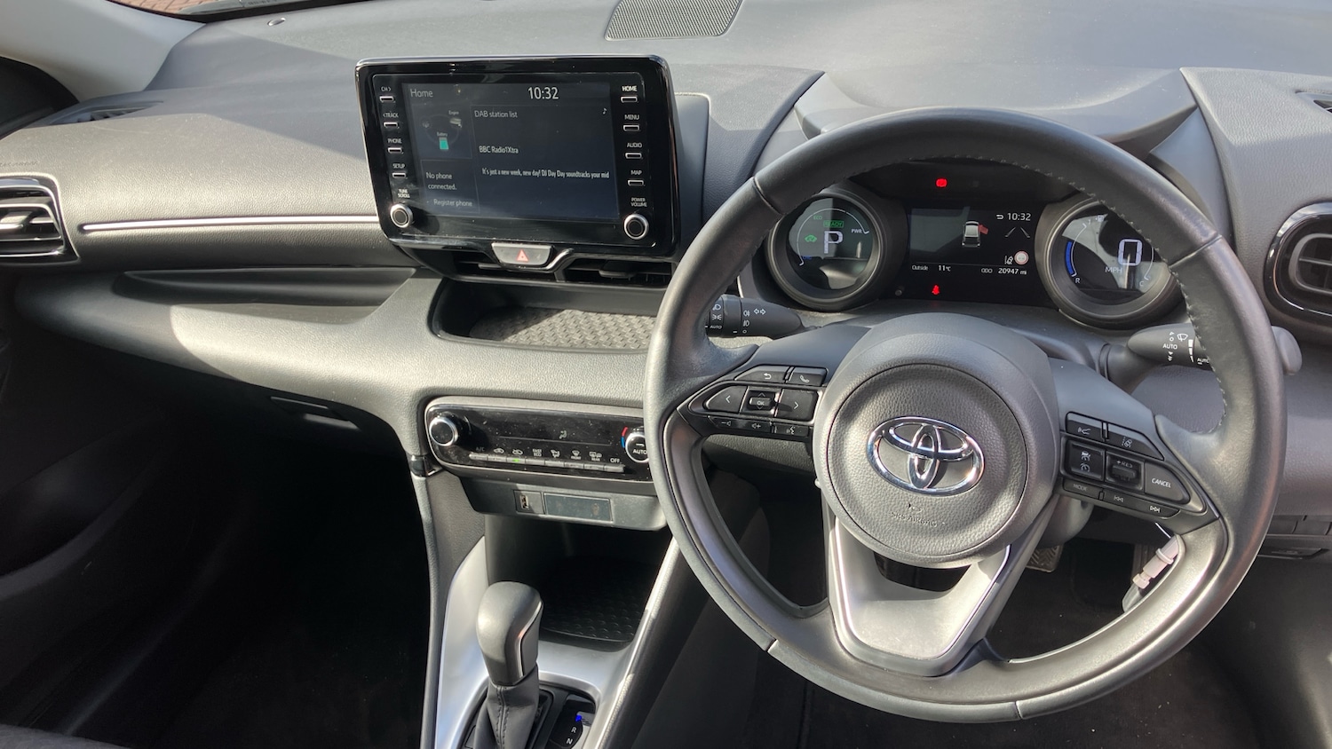 Used Toyota Yaris 2023 for sale - 77640500: Photo 5