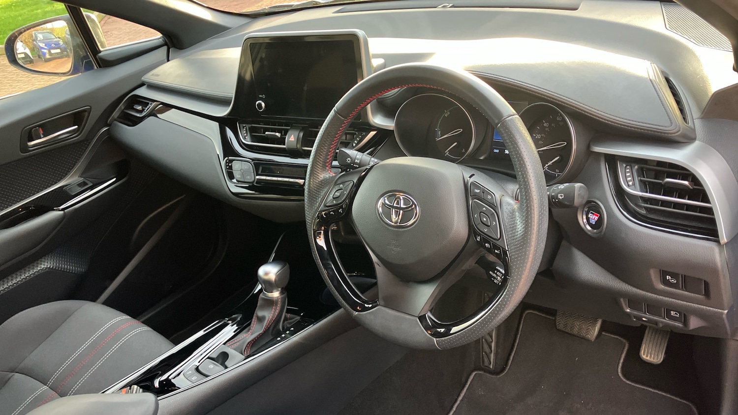 Used Toyota C-HR 2022 for sale - 76605453: Photo 39