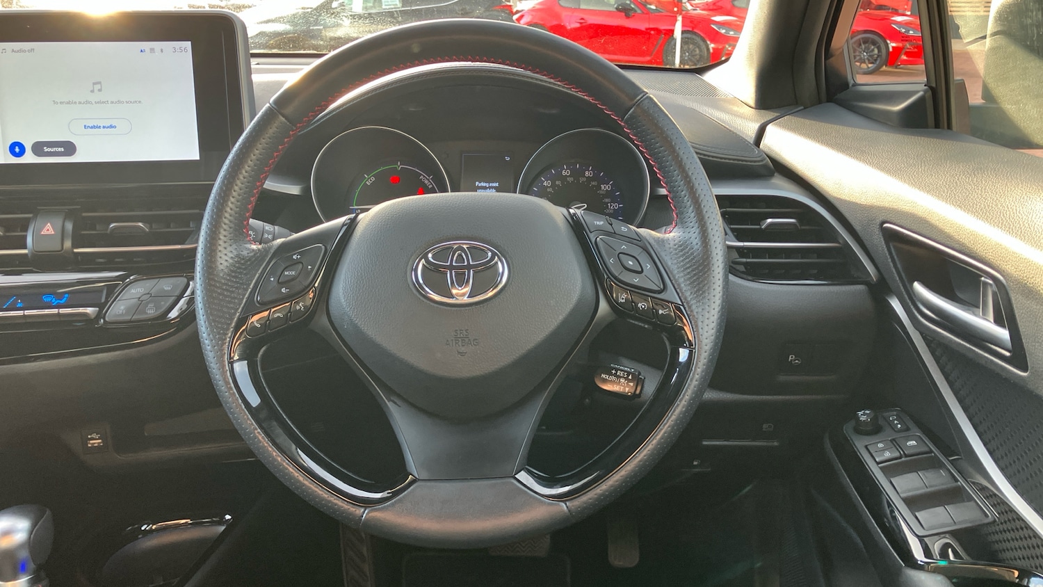 Used Toyota C-HR 2022 for sale - 76605453: Photo 8