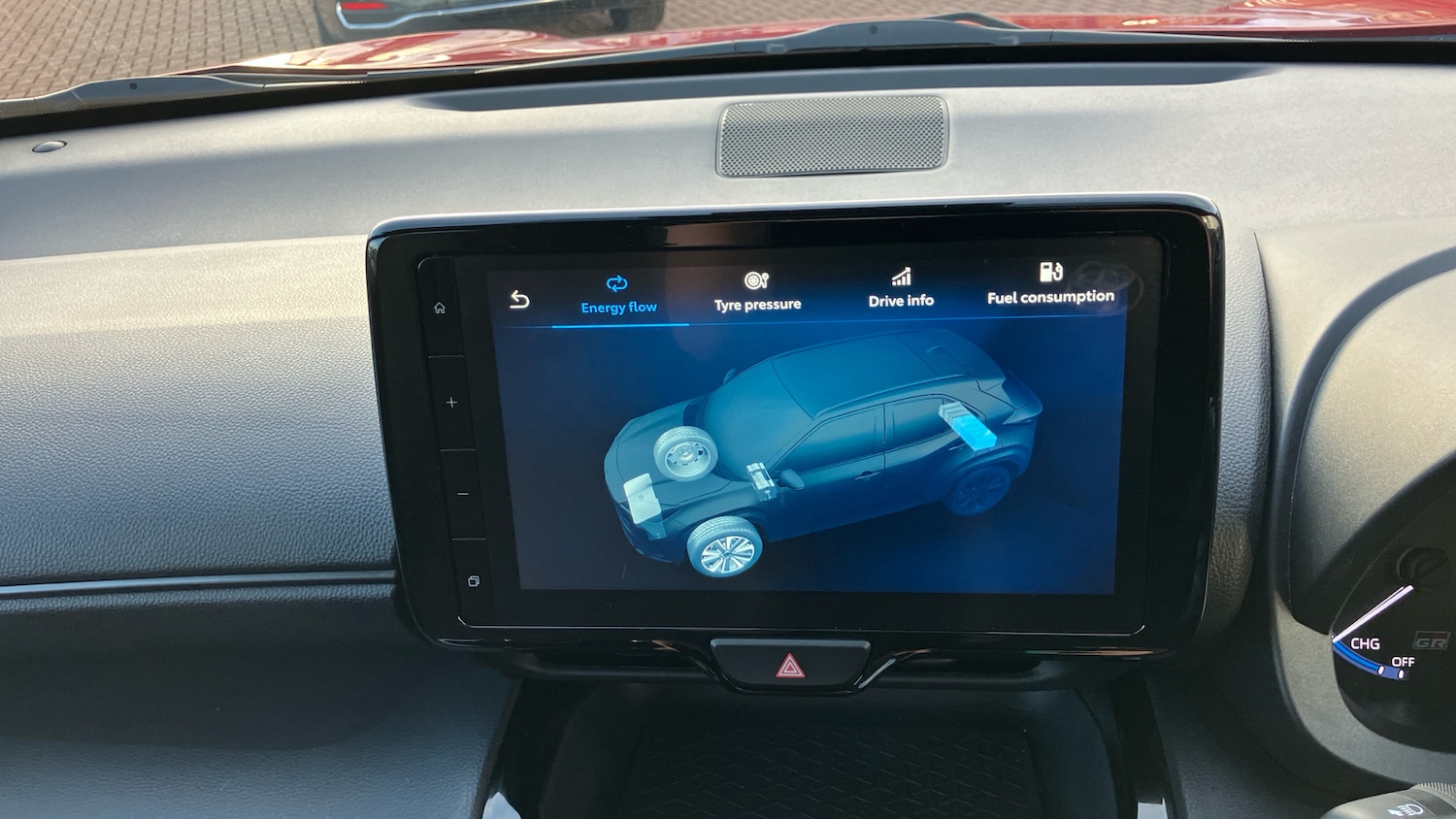 Used Toyota Yaris Cross 2024 for sale - 77778992: Photo 24