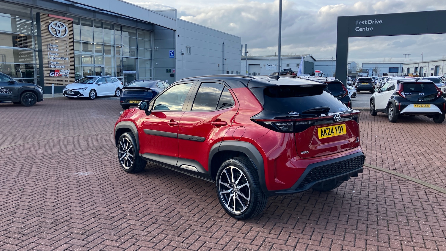 Used Toyota Yaris Cross 2024 for sale - 77778992: Photo 28