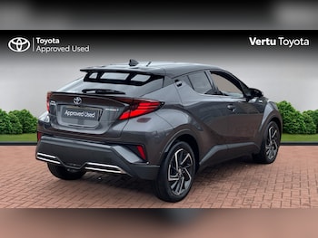 Used Toyota C-HR 2020 for sale - 79458996: Photo