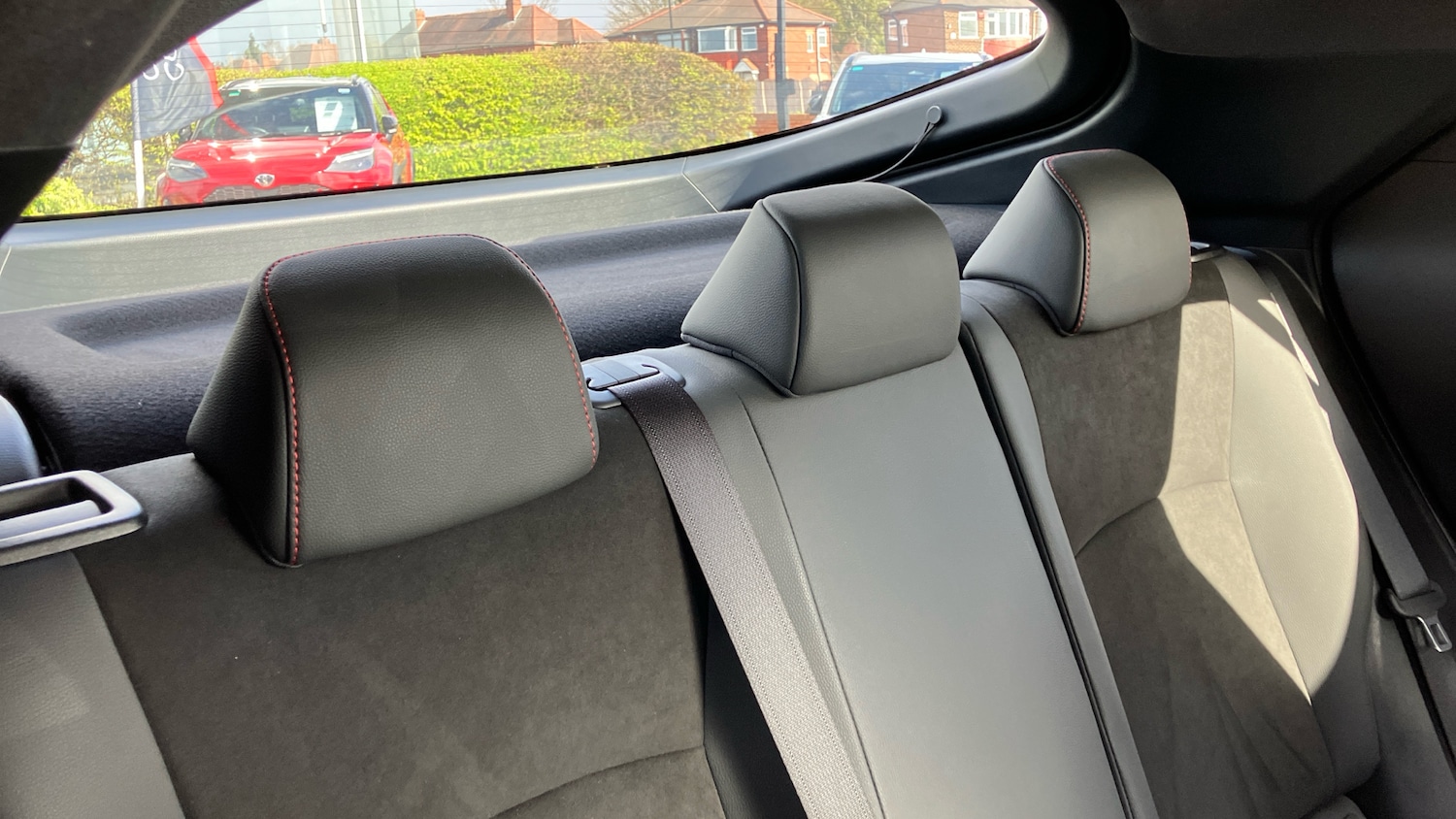 Used Toyota C-HR 2024 for sale - 78081590: Photo 20