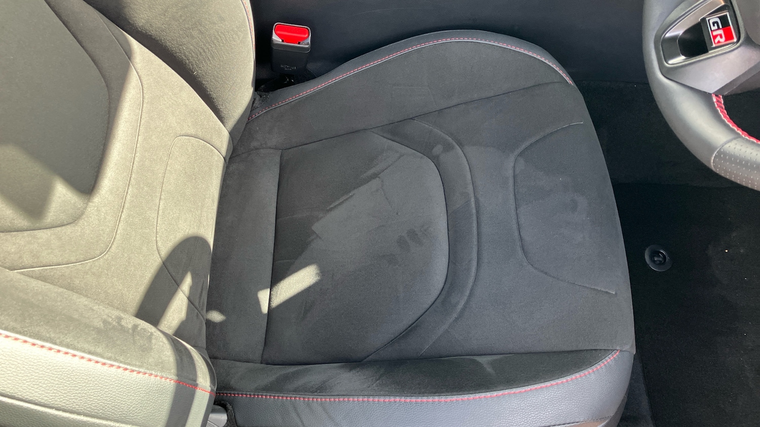 Used Toyota C-HR 2024 for sale - 78081590: Photo 41