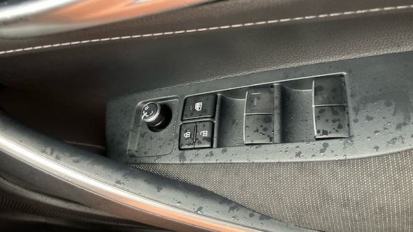 Used Toyota Corolla 2024 for sale - 76233040: Photo 33