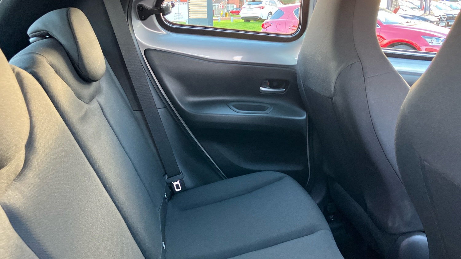 Used Toyota Aygo X 2022 for sale - 76969671: Photo 12