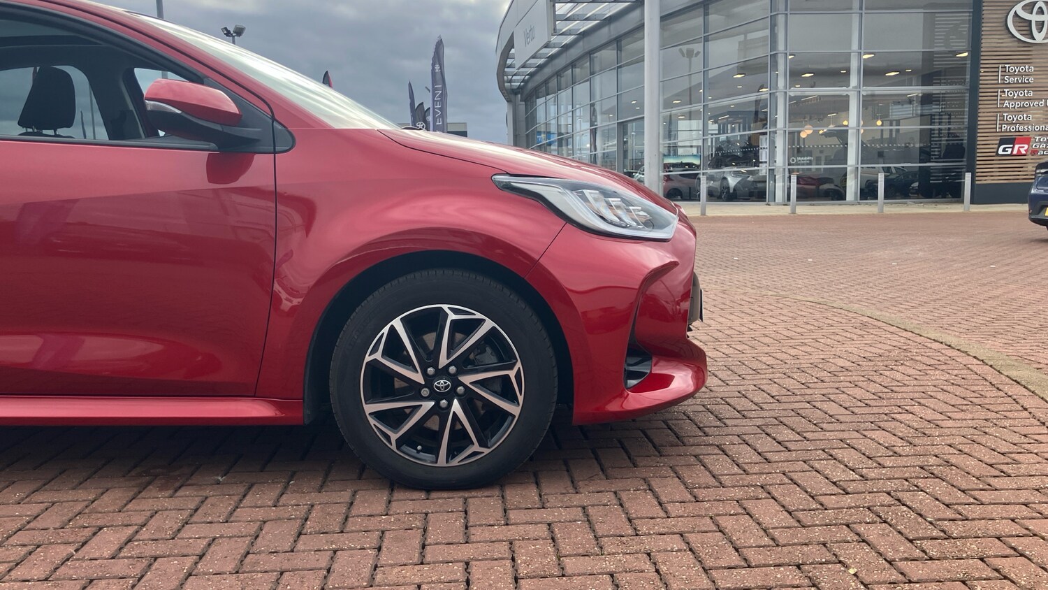 Used Toyota Yaris 2023 for sale - 77833145: Photo 18