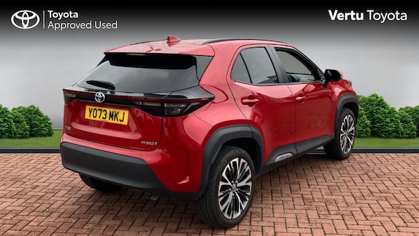 Used Toyota Yaris Cross 2024 for sale - 76263153: Photo 2