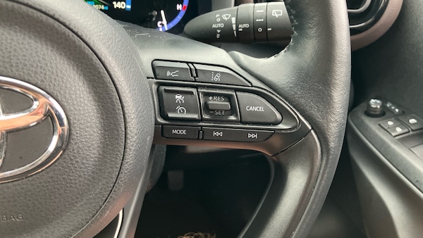 Used Toyota Yaris Cross 2024 for sale - 76263153: Photo 39