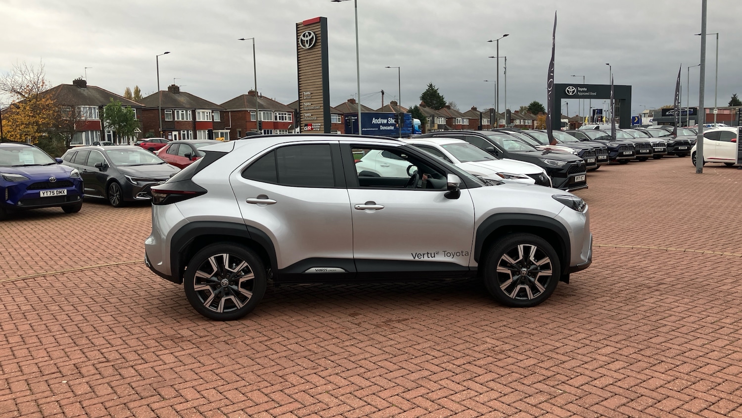 Used Toyota Yaris Cross 2025 for sale - 76341003: Photo 16