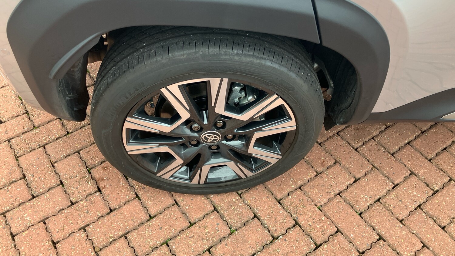 Used Toyota Yaris Cross 2025 for sale - 76341003: Photo 28