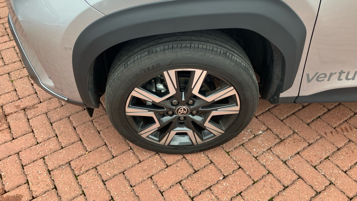 Used Toyota Yaris Cross 2025 for sale - 76341003: Photo 30