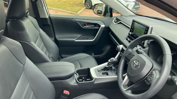 Used Toyota RAV4 2022 for sale - 75829744: Photo 11