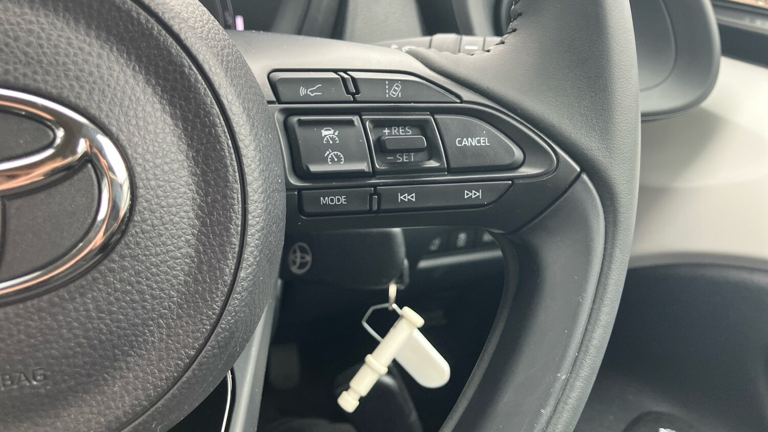 Used Toyota Aygo X 2024 for sale - 77543524: Photo 35