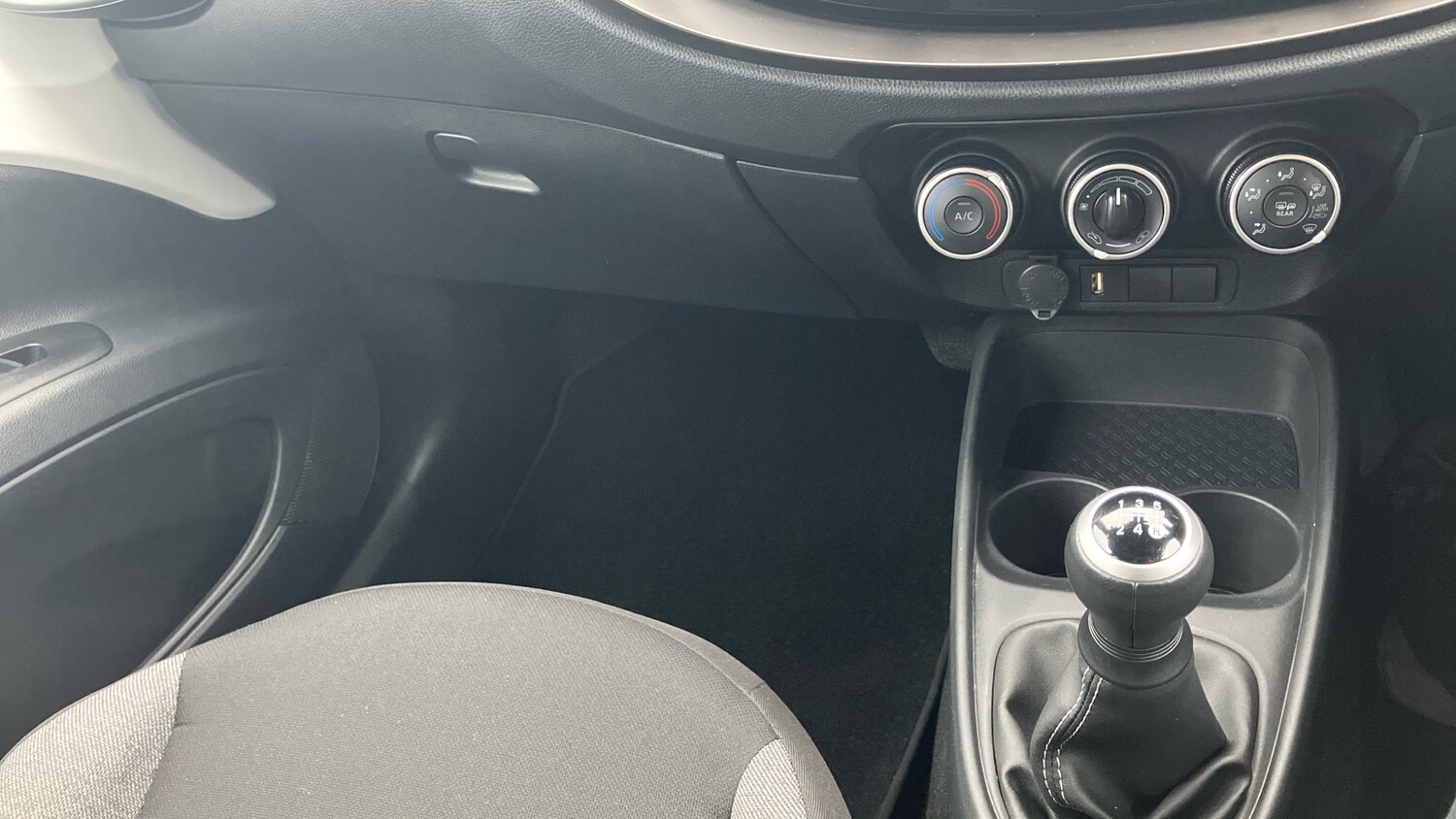 Used Toyota Aygo X 2024 for sale - 77543524: Photo 37