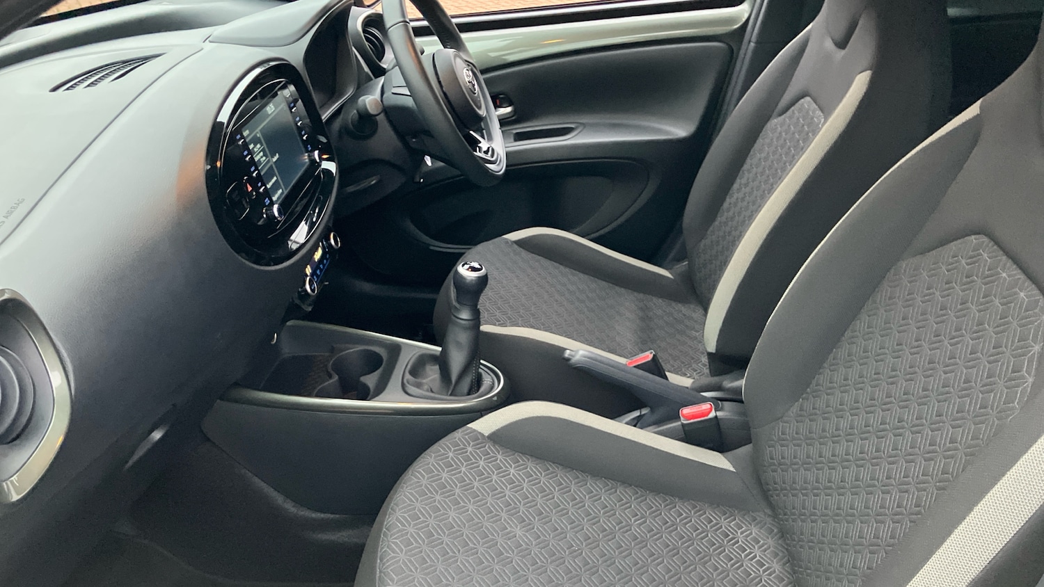 Used Toyota Aygo X 2023 for sale - 77460220: Photo 10