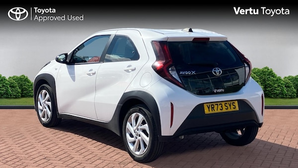 Used Toyota Aygo X 2023 for sale - 75823335: Photo 4