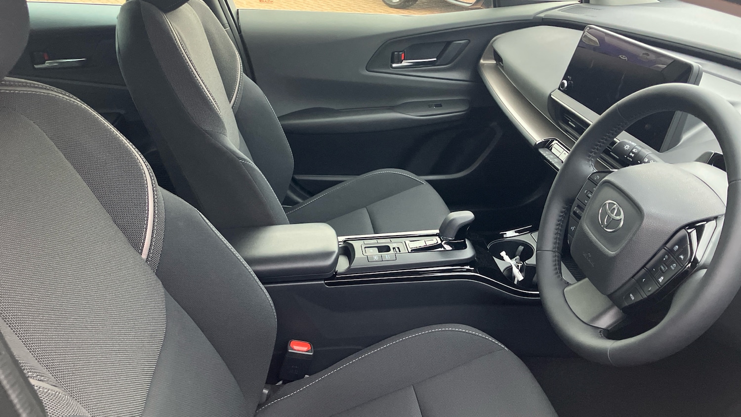 Used Toyota Prius 2025 for sale - 76534295: Photo 11